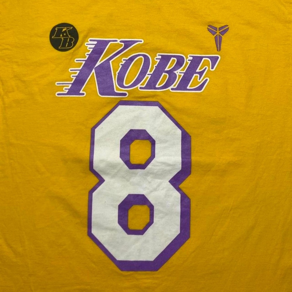 LA Lakers x Kobe Bryant Mamba Out tribute shirt